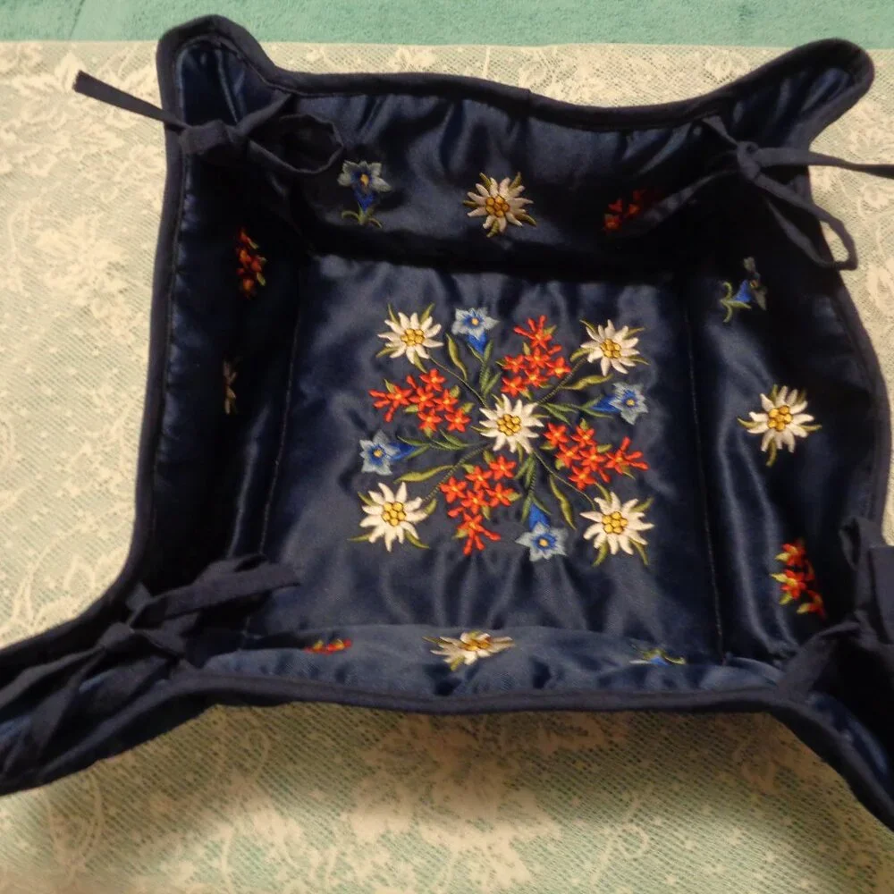 ETHNIC EMBROIDERD SATIN BREAD OR ROLLS BASKET